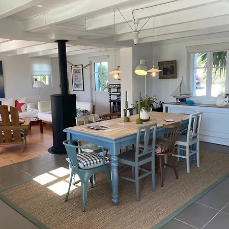 Maison Recente Decoree Avec Gout, A 1000m De La Plage, Jardin, 4 Chambres, Proche De La - Fr-1-418-255 * Locmaria
